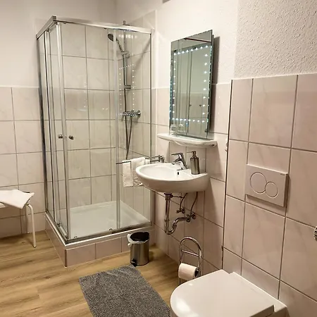 Jacobi-zimmer Emkendorf * Emkendorf (Rendsburg-Eckernforde)